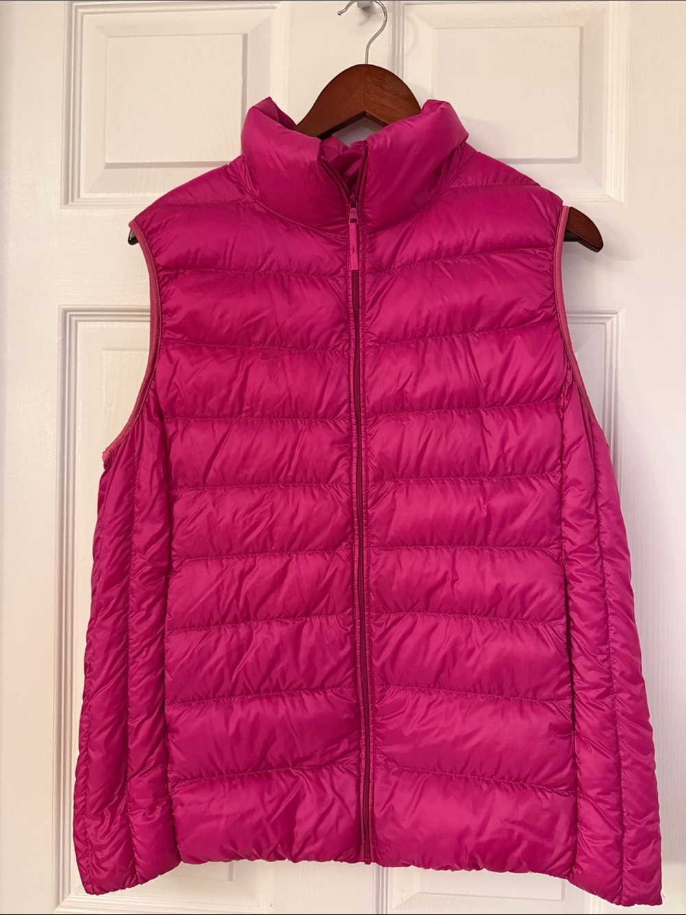Women's Hot Pink Packable Puffer Vest
